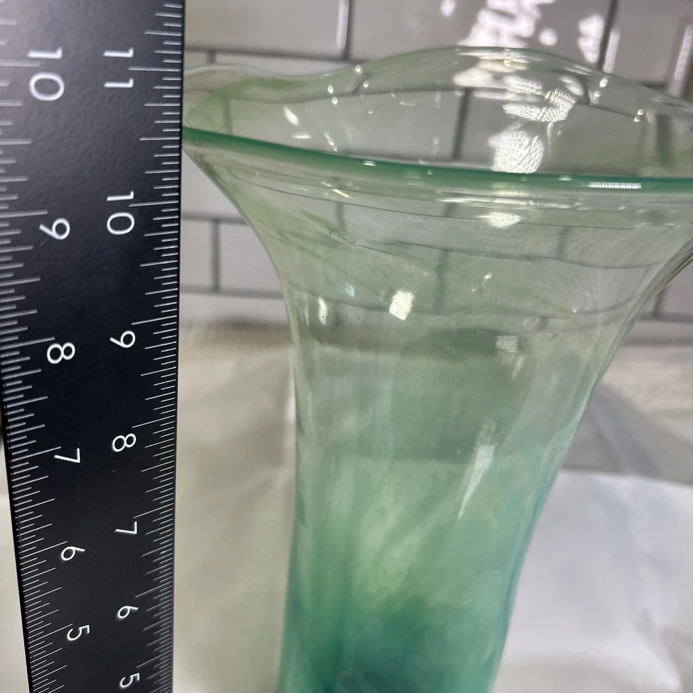 Vintage MCM Hand Blown Art Glass Vase Polished Pontil Mark Green Swirl 10.5 in